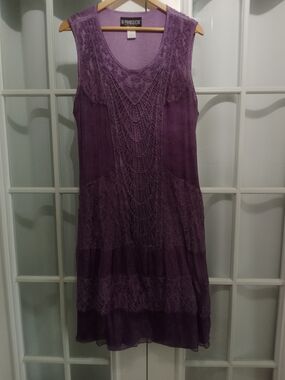 The Pyramid Collection Lavender Embroidered Midi Dress